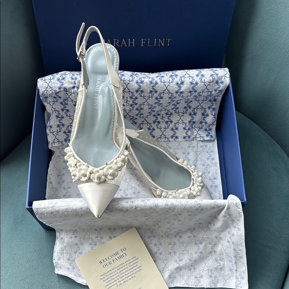 Sarah Flint - Wedding Parker Sling 50